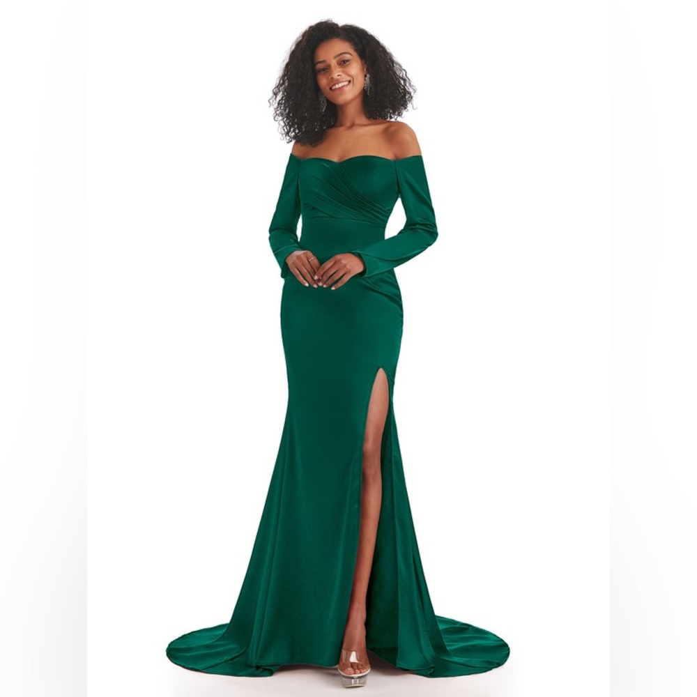 Chicsew Mermaid Side Slit Off The Shoulder Long Sleeve Green Satin Long dress 12